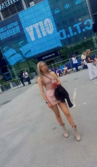 Aya, 28