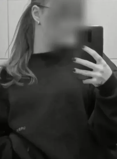 Josefine, 19