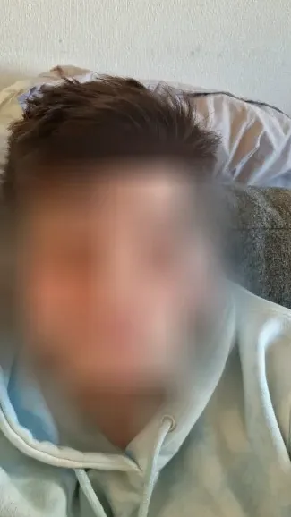 Karoline, 25