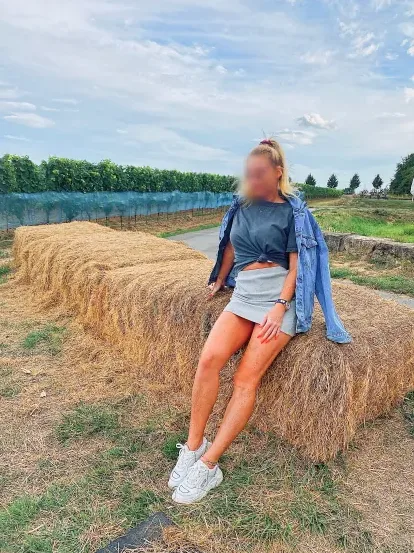 Mariam, 38