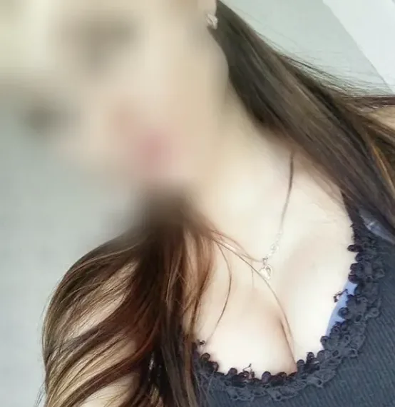 Marie, 26