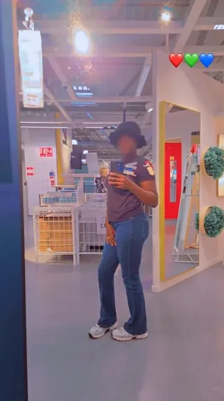 Marie, 29